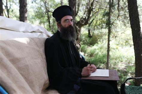 Αρησ σερβεταλησ (ορέστης) μαιρη μηνα (ηλέκτρα) πανοσ βλαχοσ (μενέλαος) αιμιλιανοσ σταματακησ (πυλάδης) γιωργοσ ψυχογιοσ (τυνδάρεως) νικολετα κοτσαηλιδου (ωραία ελένη) Ο Άρης Σερβετάλης έγινε αγνώριστος για να ενσαρκώσει τον ...