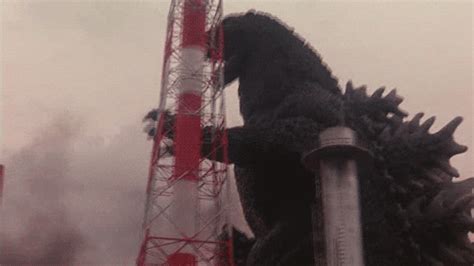 Godzilla Vs Mechagodzilla  Find And Share On Giphy