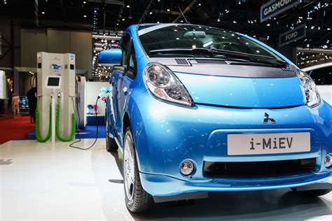The Top 6 Budget Friendly Electric Cars Huffpost Canada Business