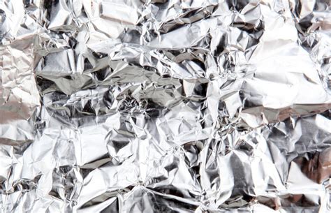 De Quel Coté Utiliser Le Papier Aluminium - Tout ce que vous pouvez faire avec du papier aluminium