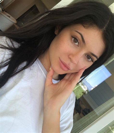 IG 女王 Kylie Jenner 白手興家成女富豪父母教我學會自己賺錢