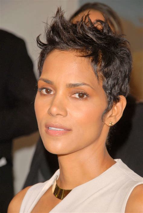 Halle Berry Short Hairstyles Hairstyles For Women