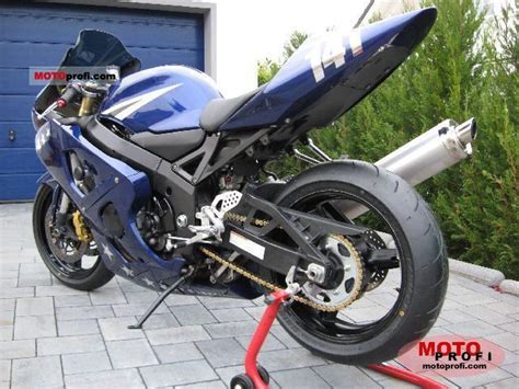 With great take off speed, to the excellent cornering ability, this light weight bike. Suzuki GSX-R 750 2004 Specs and Photos