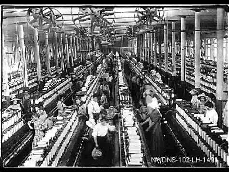 living and working conditions during the industrial revolution - YouTube