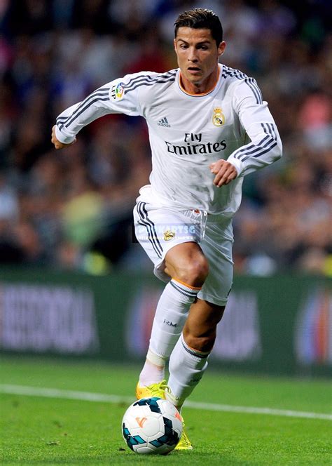 Football Player Posters Custom Wallpaper Cristiano Ronaldo