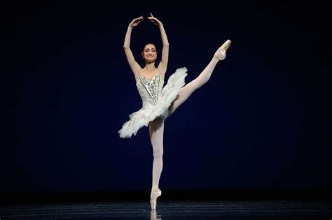 Sf Ballet Review Strong Opening Performance Sfgate