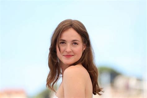 Renate Reinsve Cannes Cannes Breakout Star Renate Reinsve Wins Best