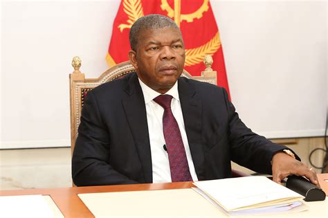 Angola João Lourenço “empossa” Governador Do Cuando Cubango José