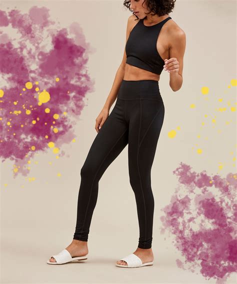 Fit College Girl Yoga Pants