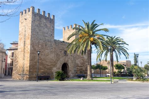 Mallorca, the largest of the collection of islands located off the east coast of spain, is also the most diverse of the balearics. Alcudia Travel Guide - Mallorca | Spanish Fiestas