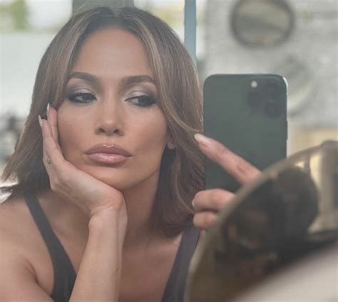 Jennifer Lopez Novim Proizvodom Razljutila Javnost Muž Ti Je Zbog