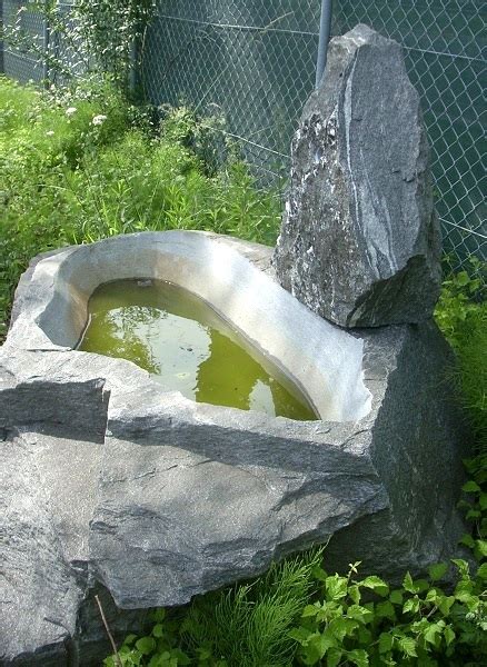 Wasser im garten zu haben ist immer eine faszinierende sache. Steinbrunnen Gartenbrunnen Brunnen - Wunderschoene Stein ...