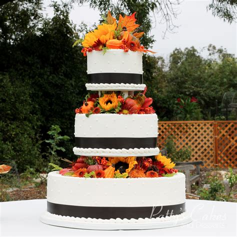 Photo Of A Fall Wedding Cake Pattys Cakes And Desserts