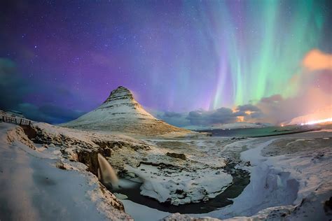 Mountain Covered With Snow Under Aurora Borealis Hd