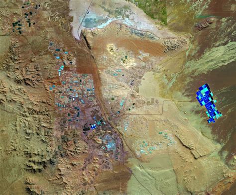 グーグル地図が捉えた自然とその上の生物人工物アクション チリのアタカマ砂漠 Atacama Desert にある太陽蒸発池 我家のIT化