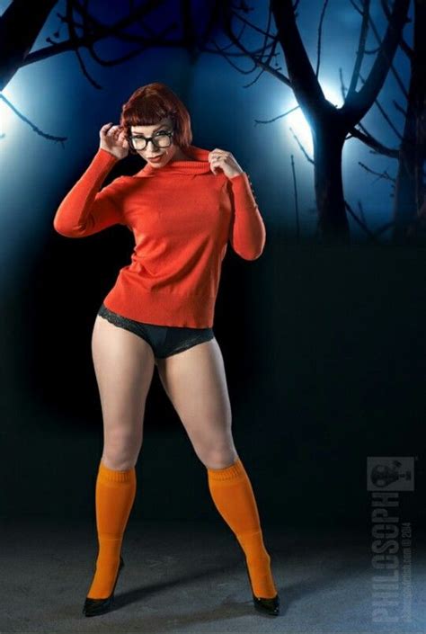 Ludella Hahn Cosplay Outfits Cosplay Girls Daphne And Velma Daphne