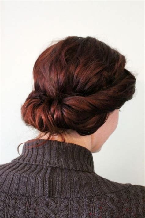 Do this on the other side. 4 Simple and Cute Mom Hairstyles - Ma Nouvelle Mode | Mom ...