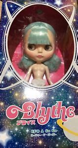 Blythe New Nude UFO A Go Go With Original Color Box EBay