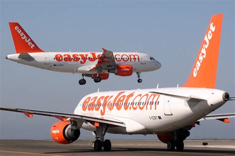 Easyjet Reports Passenger Boost As Ryanair Chases Uk Dominance Budget