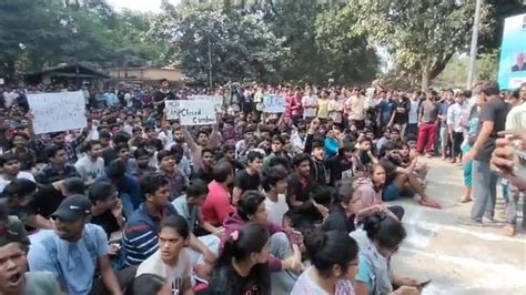 IIT Babe Stripped Forcibly Kissed Held Captive By Bike Borne Men At BHU Campus In Varanasi
