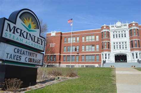 Cedar Rapids School Board raises questions about proposed $312 million