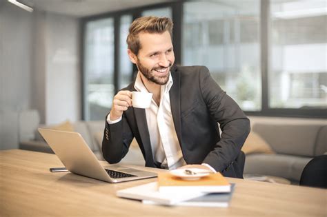 Comment devenir travailleur indépendant  Operation Business
