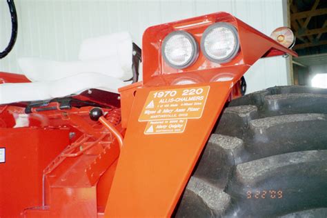 Allis Chalmers 220 4wdowned By Wayne And Mary Pitzer Of Martinsville