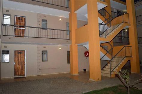 2 bed house in protea glen. Jabulani Manor 2bedrooms, bath, kitchen, lounge, Rental ...