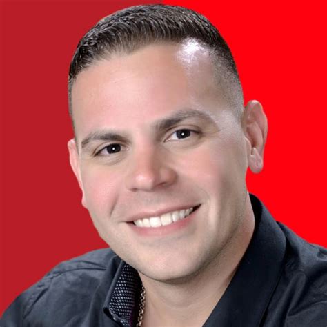 Learn About Carlos Vazquez From Miami Marketer Expert At Thinkific