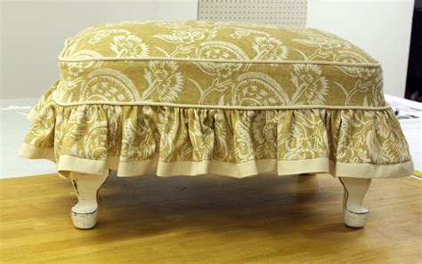 Ottoman chairs and couches are pieces of furniture with a soft head and absent back, mainly slipcovers for ottoman chairs are pieces of fabric covering the furniture to protect it from any damage. Best Ottoman Slip Covers That You Will be Interested With ...