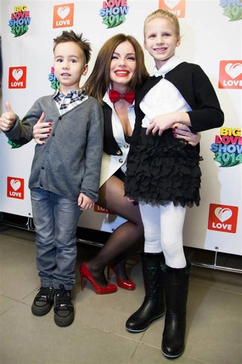 Julia Volkova And Her Children