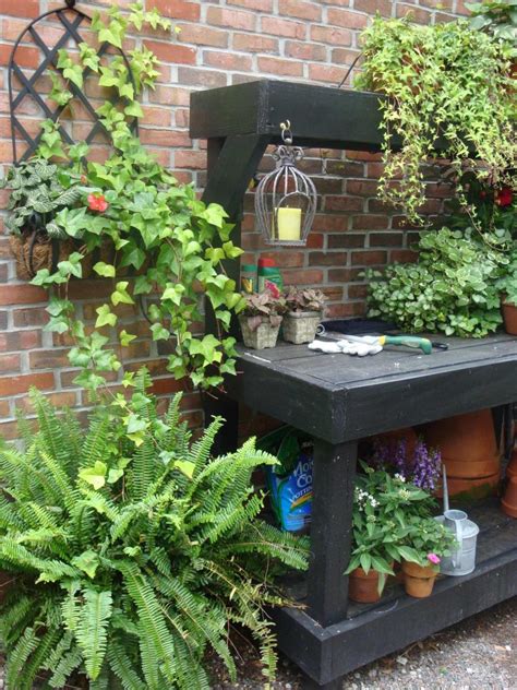 19 Gorgeous Potting Benches To Inspire Your Garden Plans