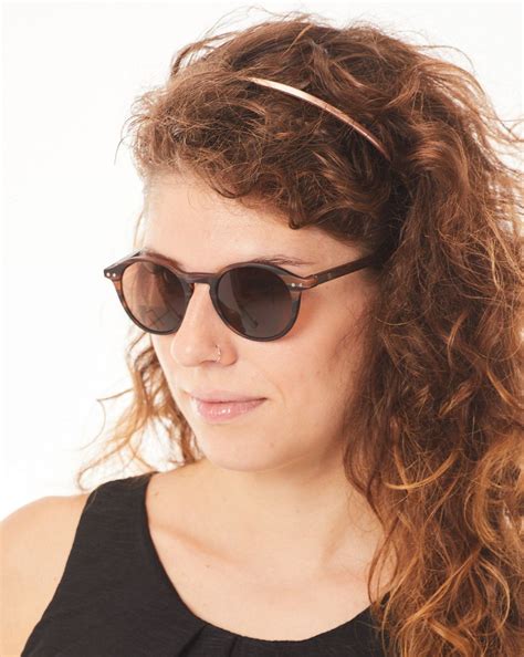 Gwen Brown [Profiles] • Instagram, Twitter, TikTok | Foller