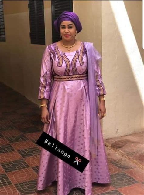 Femme Model Bazin Robe 2019 360 Idees De Bazin Broderie En 2021 Mode