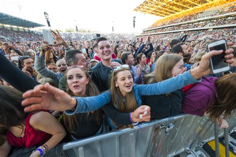 Ed Sheeran Shares Epic Crowd Snap After First European Tour Concert At
