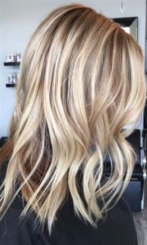 40 Blond Hairstyles That Will Make You Look Young Again