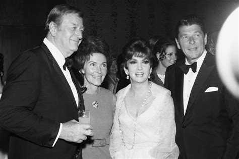 John Wayne Made Heart Warming Phone Calls To Ronald And Nancy Reagan Every Morning After Bad Press