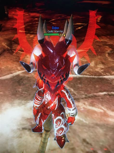 New holographic helmet looks awesome : r/Guildwars2