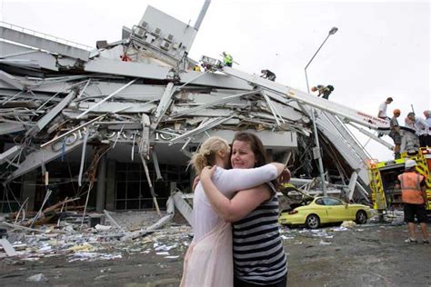 The 2011 christchurch earthquake was a 6.3 magnitude earthquake which struck the south island of new zealand at 12:51 pm on 22 february 2011 nzt. 25 Devastating Photos of the 2011 Christchurch Earthquake