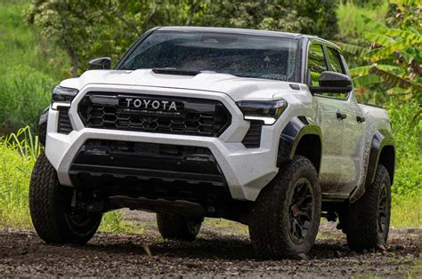 Toyota Tacoma Hilux Price Fortuner Details Design Features 4wd