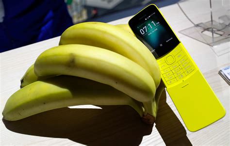 Start Up Relaunches Nokias Matrix Banana Phone