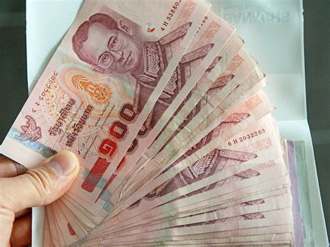 Wer geld wechseln möchte, geht am besten immer zu einer grünen superrich wechselstube. Ausländisches Geld Wechseln In Euro