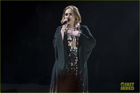 Adele Celebrates Pride At Glastonbury Festival 2016 Photo 3692201 Adele Photos Just Jared