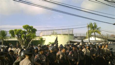 bali prison riot ends as police move in