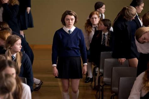 Pin By Mark Passingham On The Falling Maisie Williams School Uniform