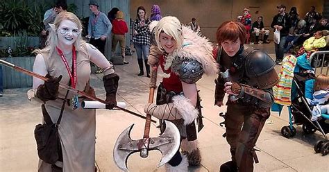 i went as jarael to emerald city comicon and i saw hiccup and astrid album on imgur
