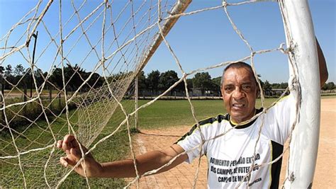 Futebol De Várzea Luta Para Sobreviver Na Zona Norte Esportes Estadão