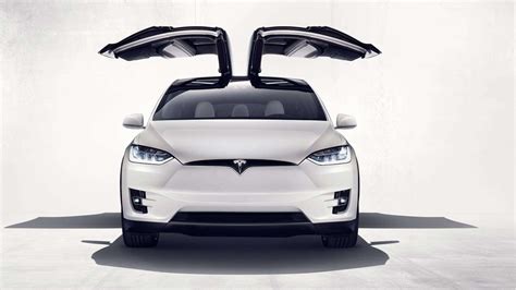 Tecnoneo Elon Musk Finalmente Lanza El Tesla Model X A La Carretera