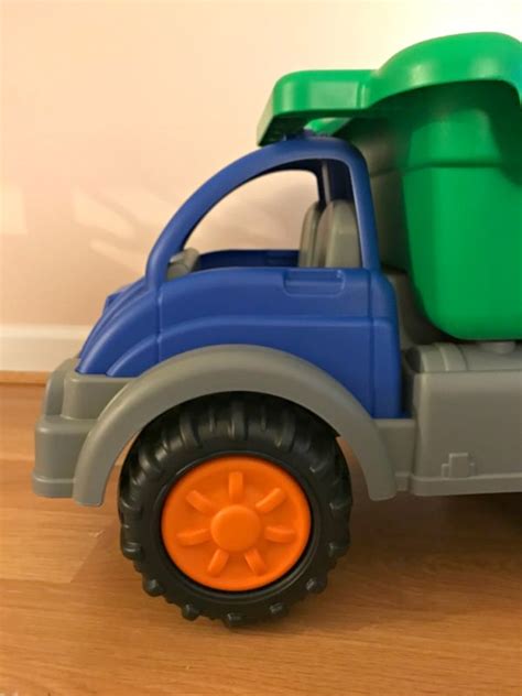 Ts For Kids Gigantic Dump Truck And Loader From American Plastic Toys