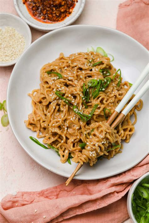 Cold Spicy Peanut Sesame Noodles Easy Cold Peanut Noodle Recipe In